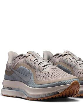 Nike Air Zoom Men's Pegasus Premium Grey Gum Air Zoom Running Sneakers Size 10
